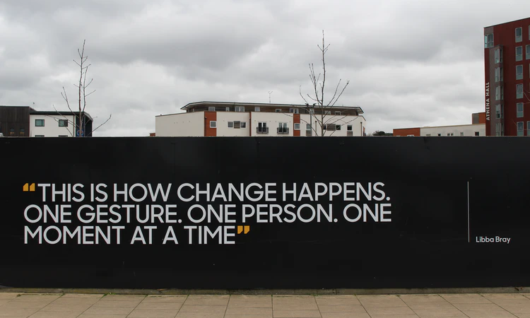 inspiring quote on a wall-social media quotes-copy ai